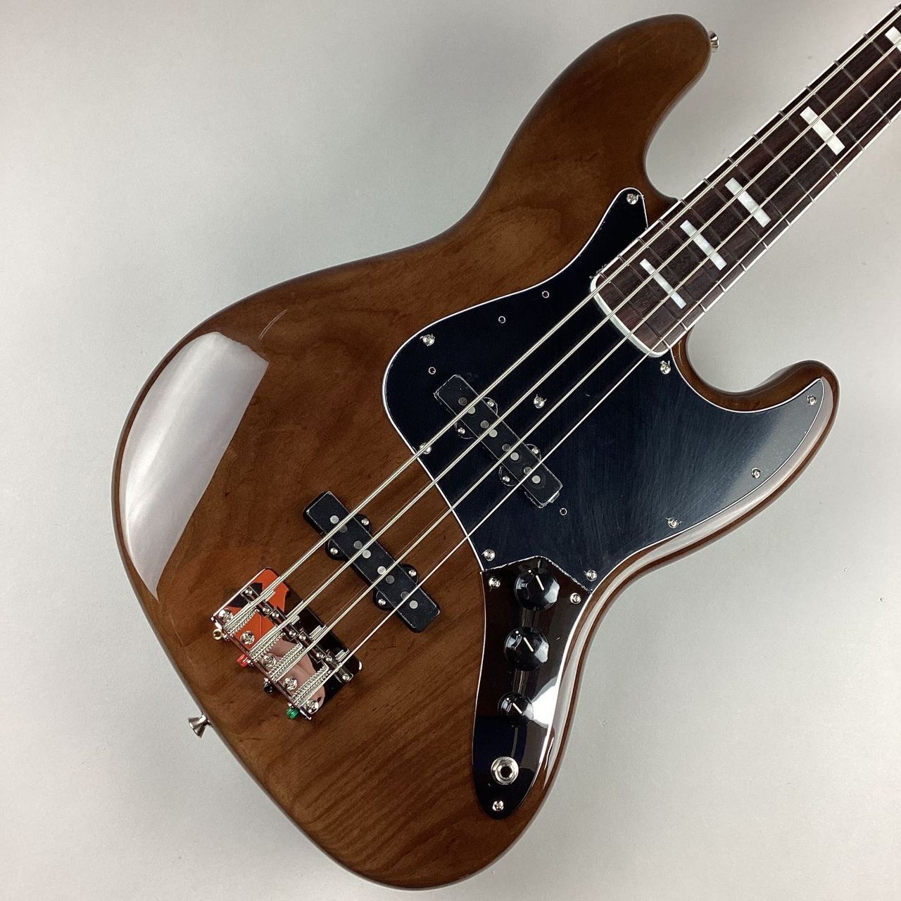 Fender FSR Collection Traditional 70s Jazz Bass / WALNUT【下取りが