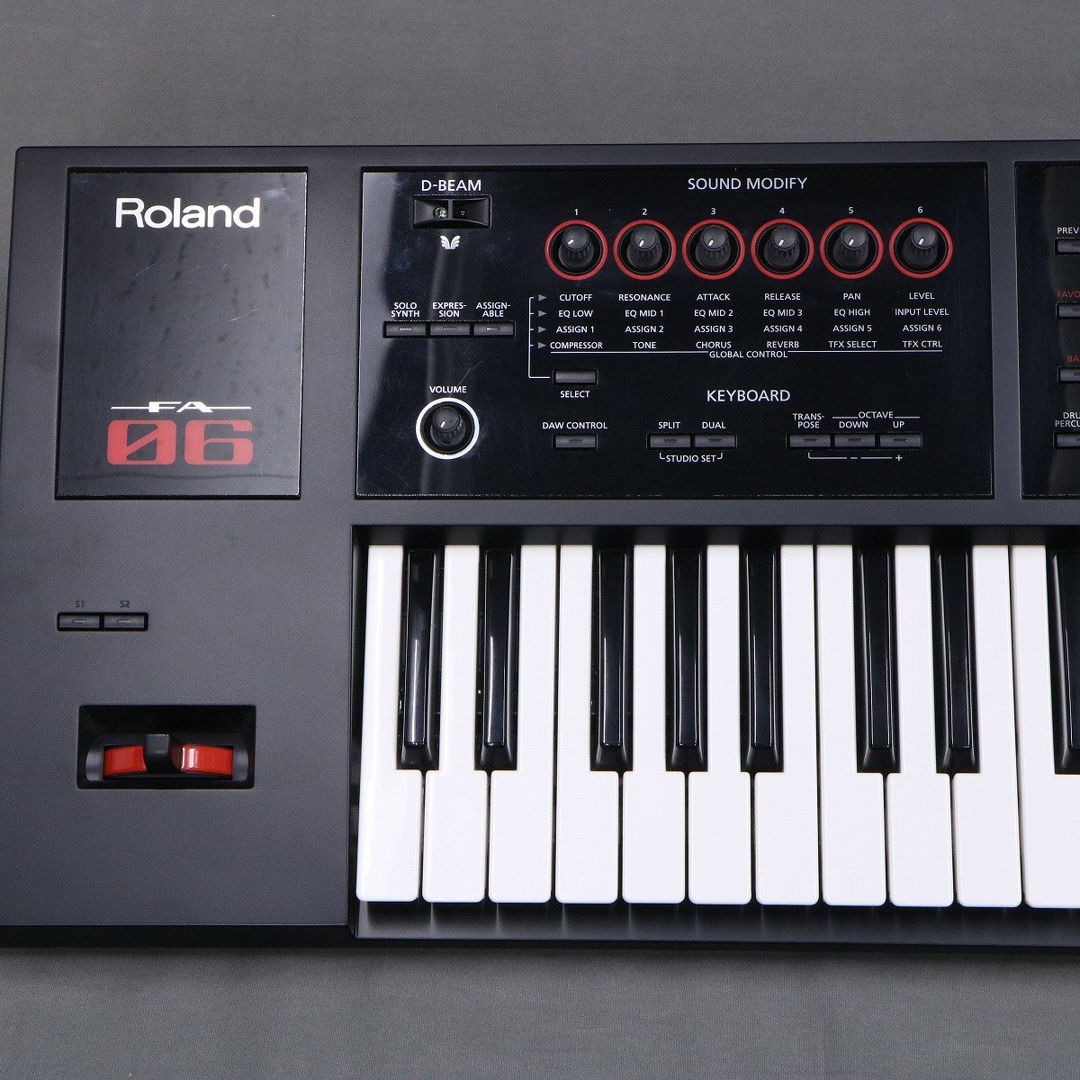 Roland FA-06 【御茶ノ水本店】（中古/送料無料）【楽器検索デジマート】