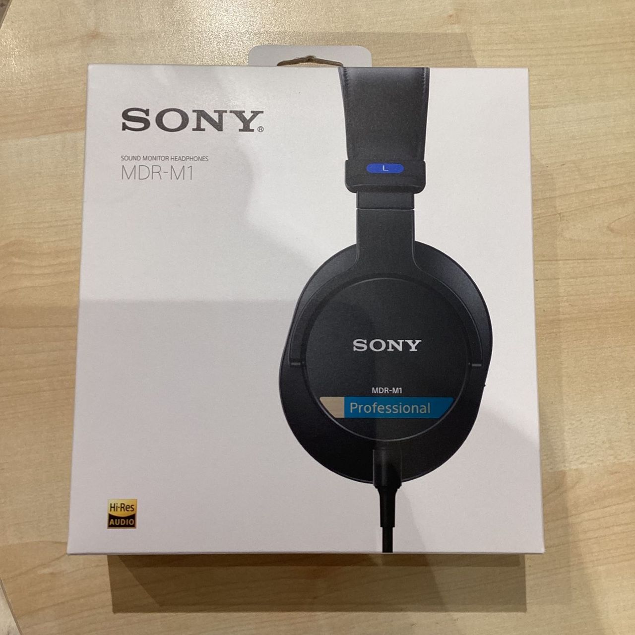 SONY MDR-M1【売り切り10%OFF】（新品特価/送料無料）【楽器検索