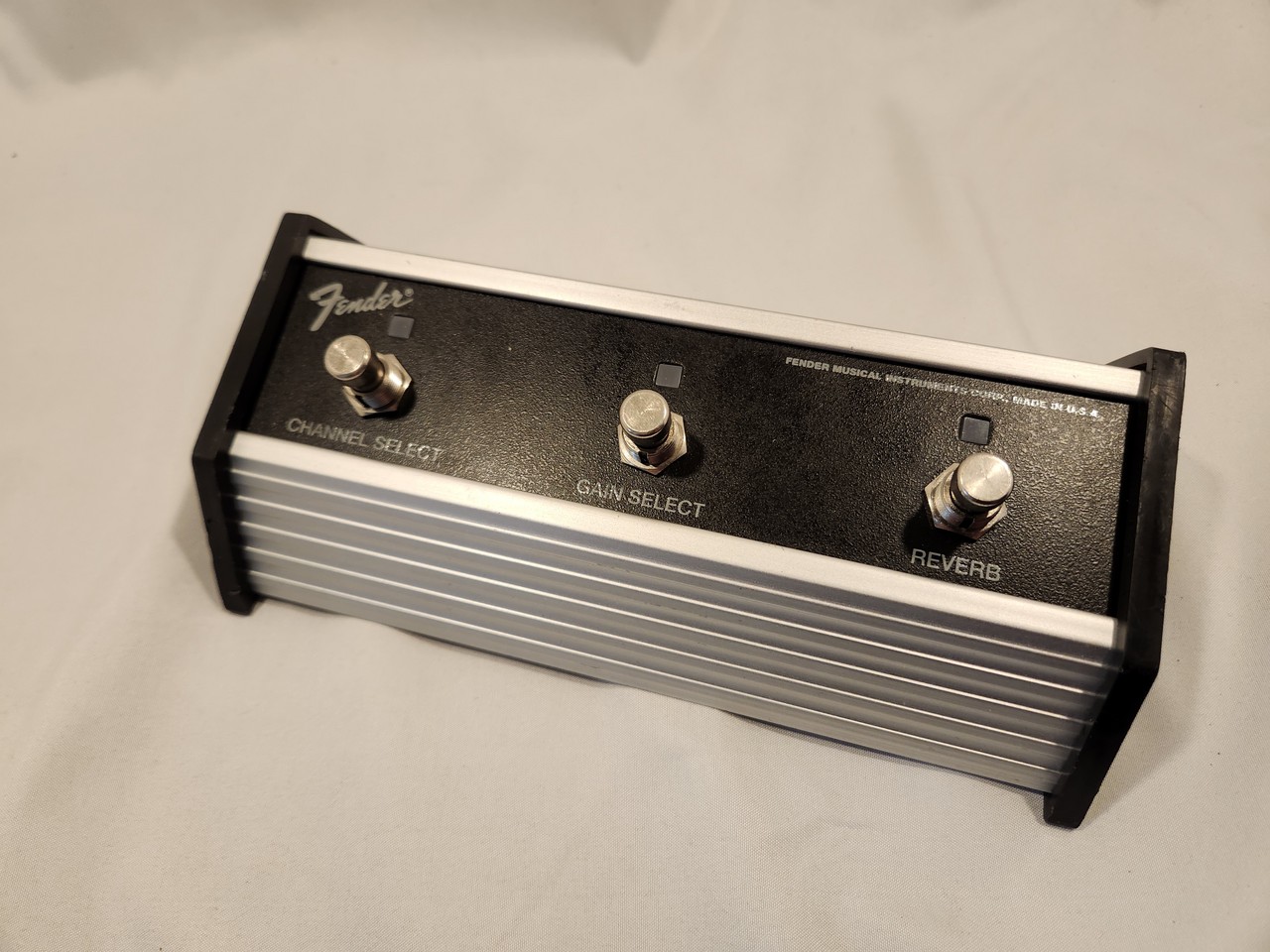 Fender 3-Button Footswtich（中古/送料無料）【楽器検索デジマート】