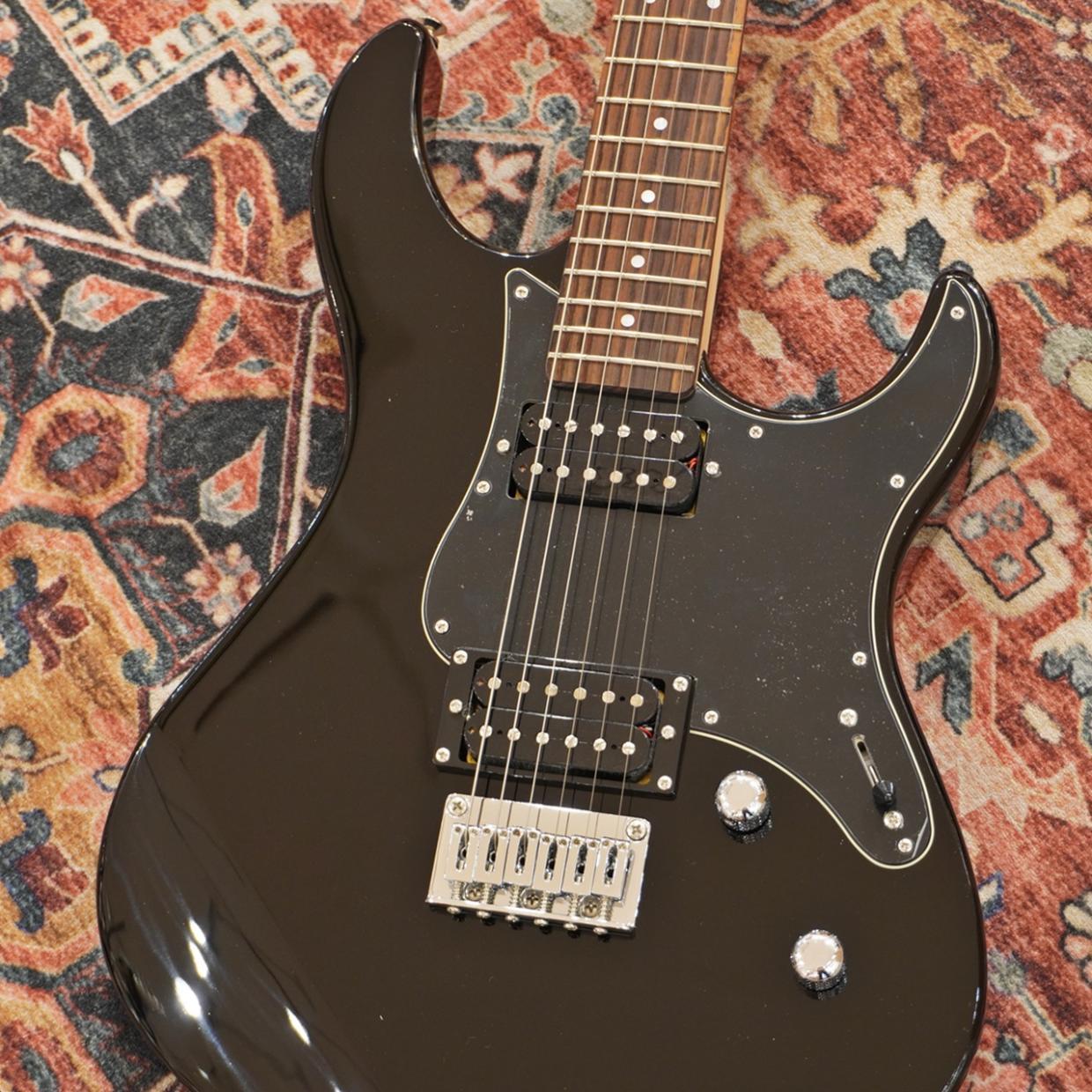 楽器・機材 YAMAHA PACIFICA 120H ブラック