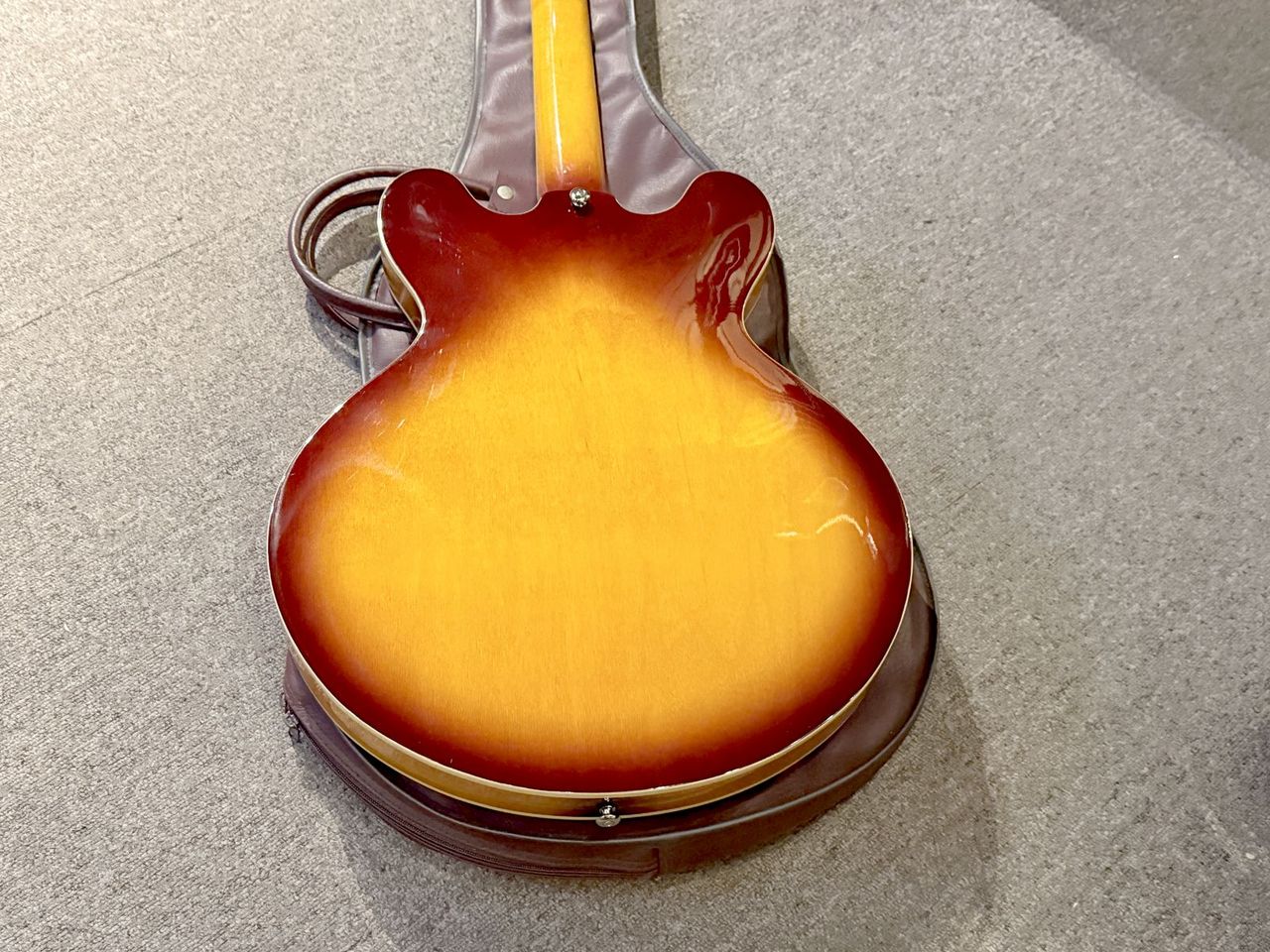 Samick Vantage 635V（中古）【楽器検索デジマート】