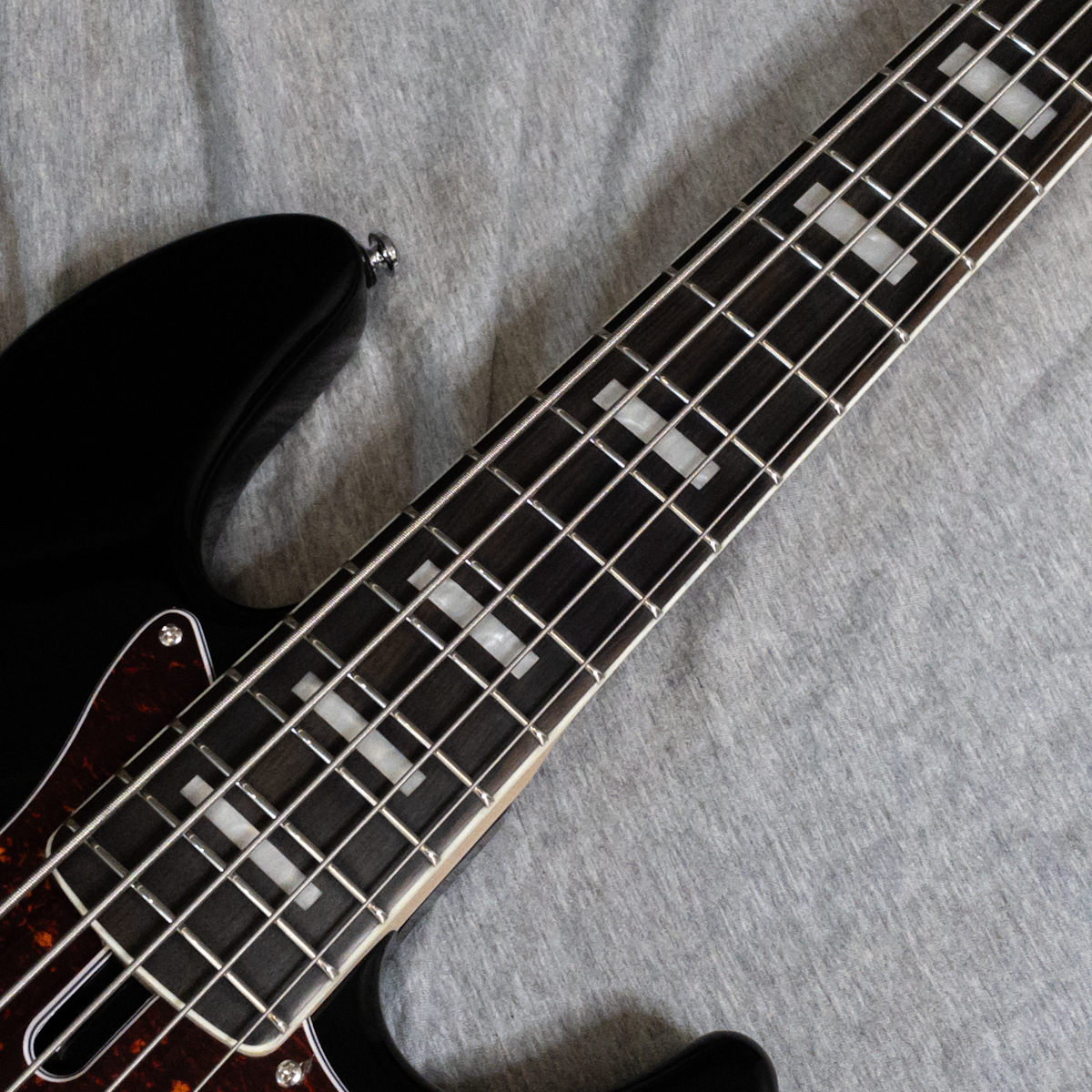 Sire Marcus Miller V7 2nd Generation Alder 5-String BK (Black)（B