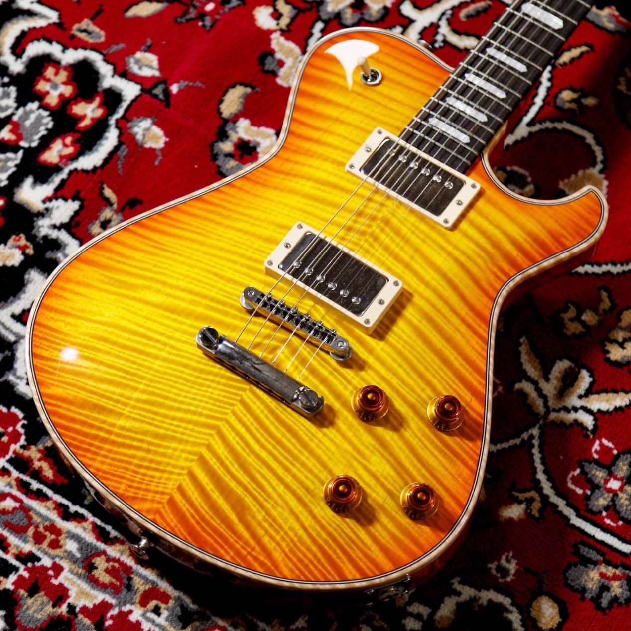 Knaggs Guitars KENAI T1 California Burst【店頭展示アウトレット