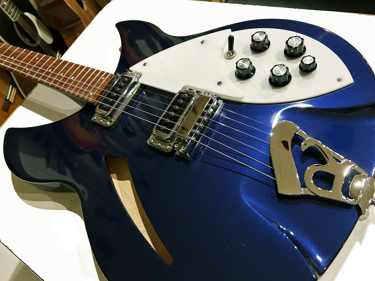 Rickenbacker Rickenbacker 330 Midnight Blue 2010年製（中古）【楽器