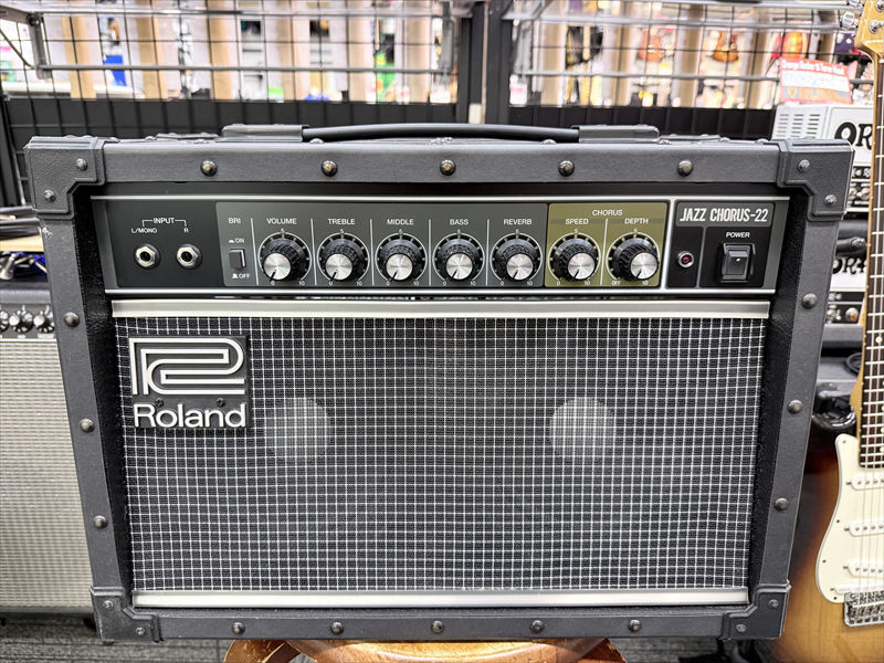 Roland JC-22 -Jazz Chorus-（中古）【楽器検索デジマート】