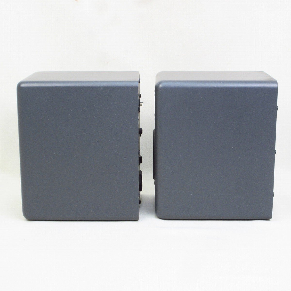 KRK V4 Series 2 スタジオモニタースピーカー ペア PAIR of KRK V4 Series 2 II Bi-Amplified Studio Monitors