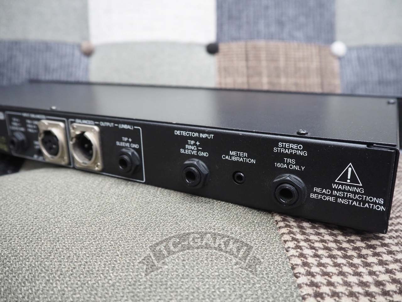 名機 dbx 160A コンプレッサー リミッター レコーディング 音楽 DTM】とにかくぶっとい音のコンプレッサー「dbx 160」の使い方と