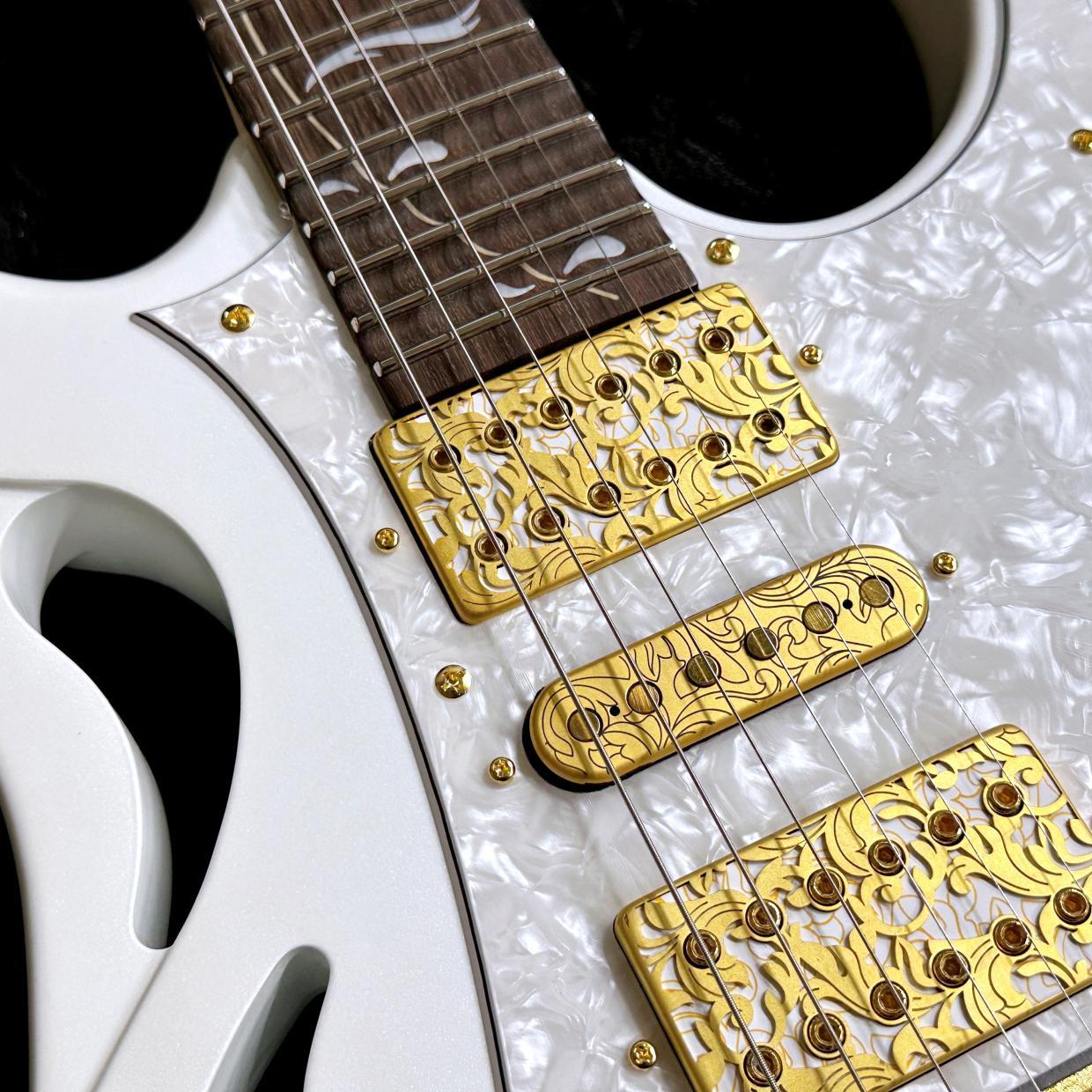Ibanez PIA3761-SLW (Stallion White) Steve Vai Signature Model 【특가】【미전시 보관】 사진 5