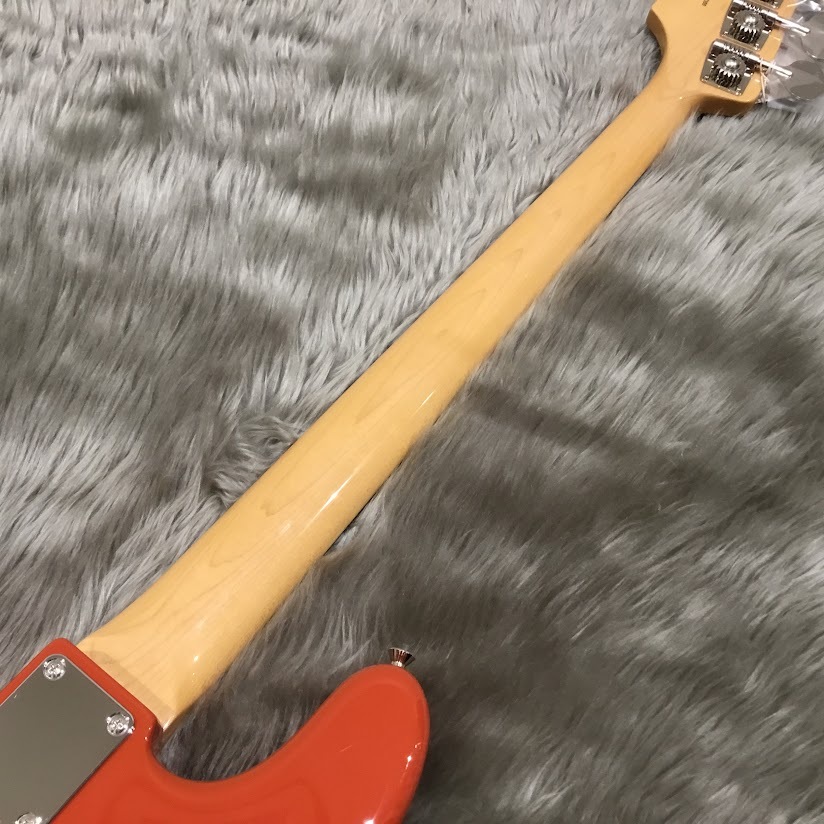 Fender （フェンダー）Made in Japan Traditional 60s Jazz Bass