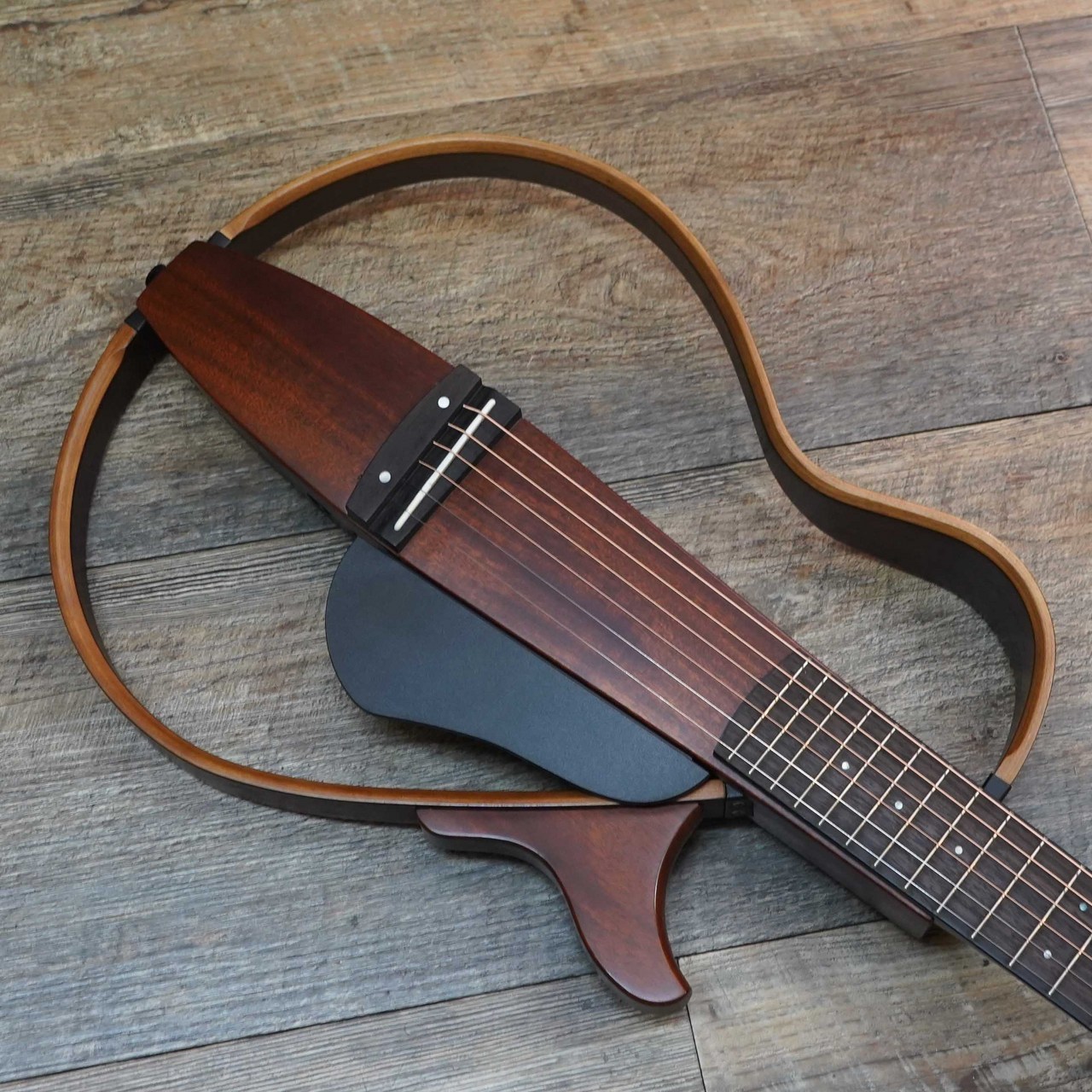 YAMAHA SLG200S 動作確認OK 本体のみ　弾きやすい　中古美品 YAMAHA SLG200S（中古）【楽器検索デジマート】