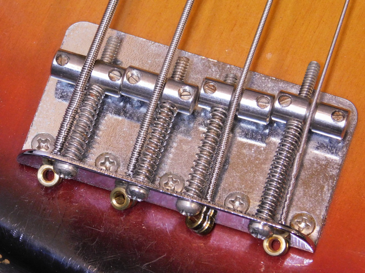 Fender Jazz Bass '72 SB/R（ビンテージ）【楽器検索デジマート】