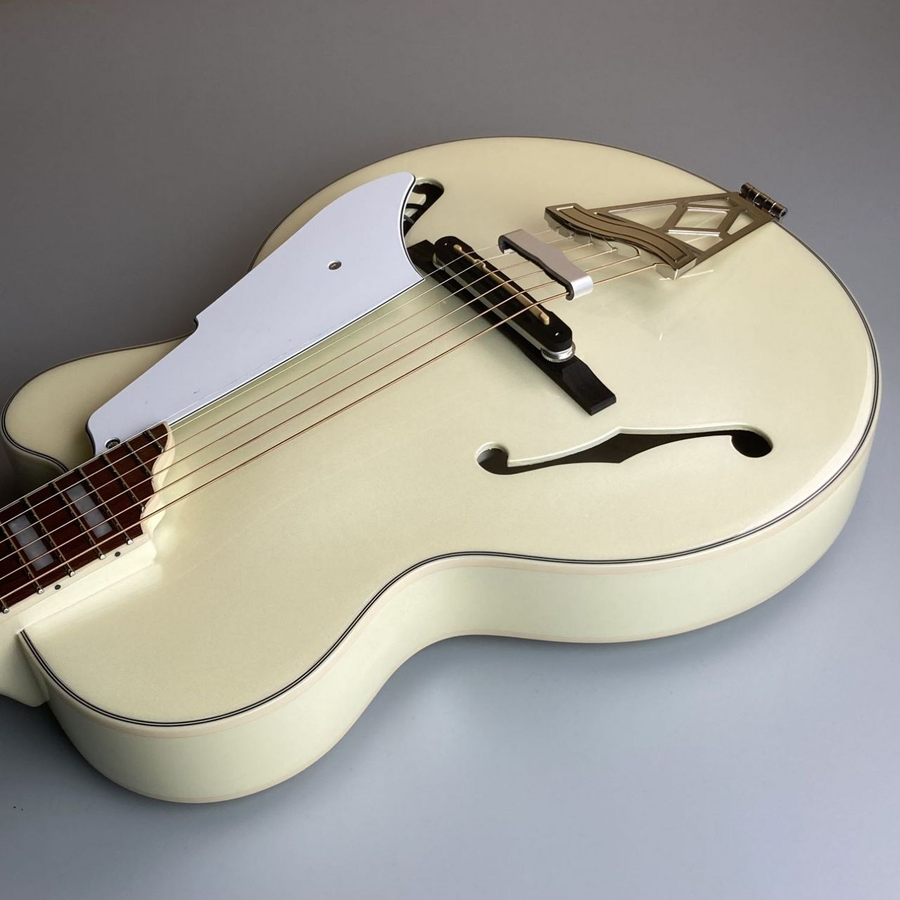 VOX VGA-5TPS PW パールホワイト Giulietta【現物画像】【長期展示品の