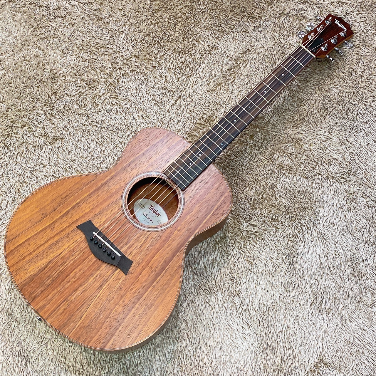 Taylor GS Mini-e KOA（新品/送料無料）【楽器検索デジマート】