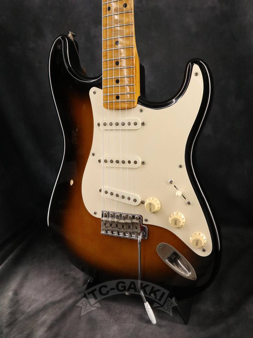 Fender Japan 1984-1987 ST54 EXTRAD（ビンテージ）【楽器検索デジマート】