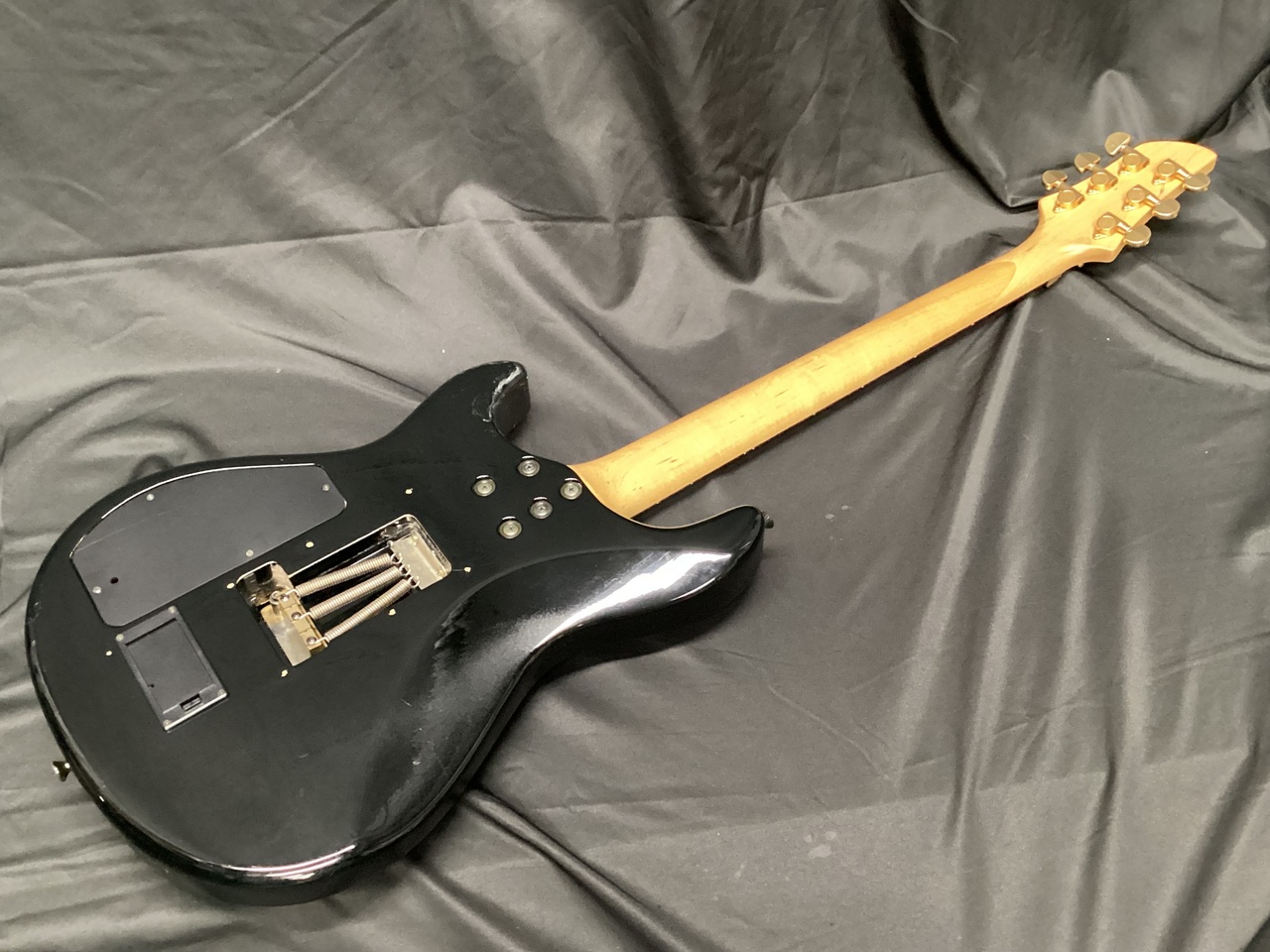 FERNANDES フェルナンデス APG85S FERNANDES】イケベ・オリジナルで実現！スノーホワイトバック