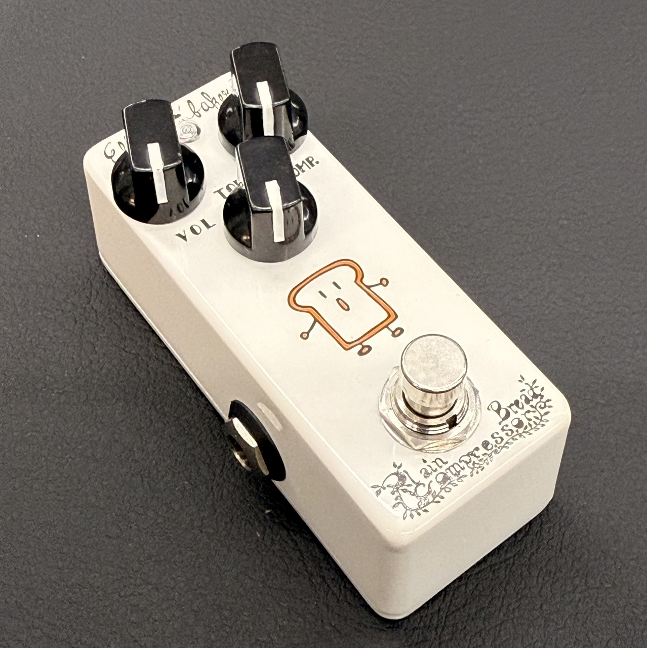 Effects Bakery Plain Bread Compressor（中古）【楽器検索デジマート】