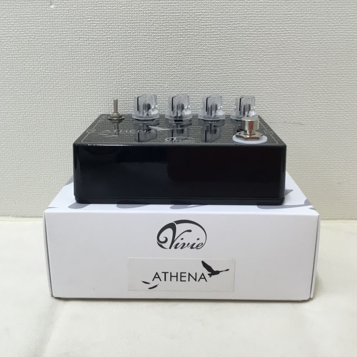 Vivie ATHENA ディストーション（新品特価/送料無料）【楽器検索