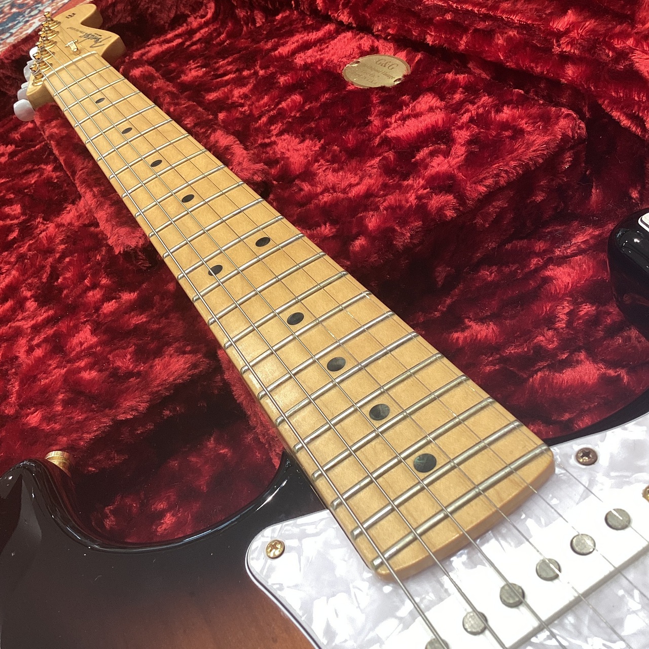 Fender 60TH ANNIVERSARY COMMEMORATIVE STRATOCASTER® 2CS【国内入荷 