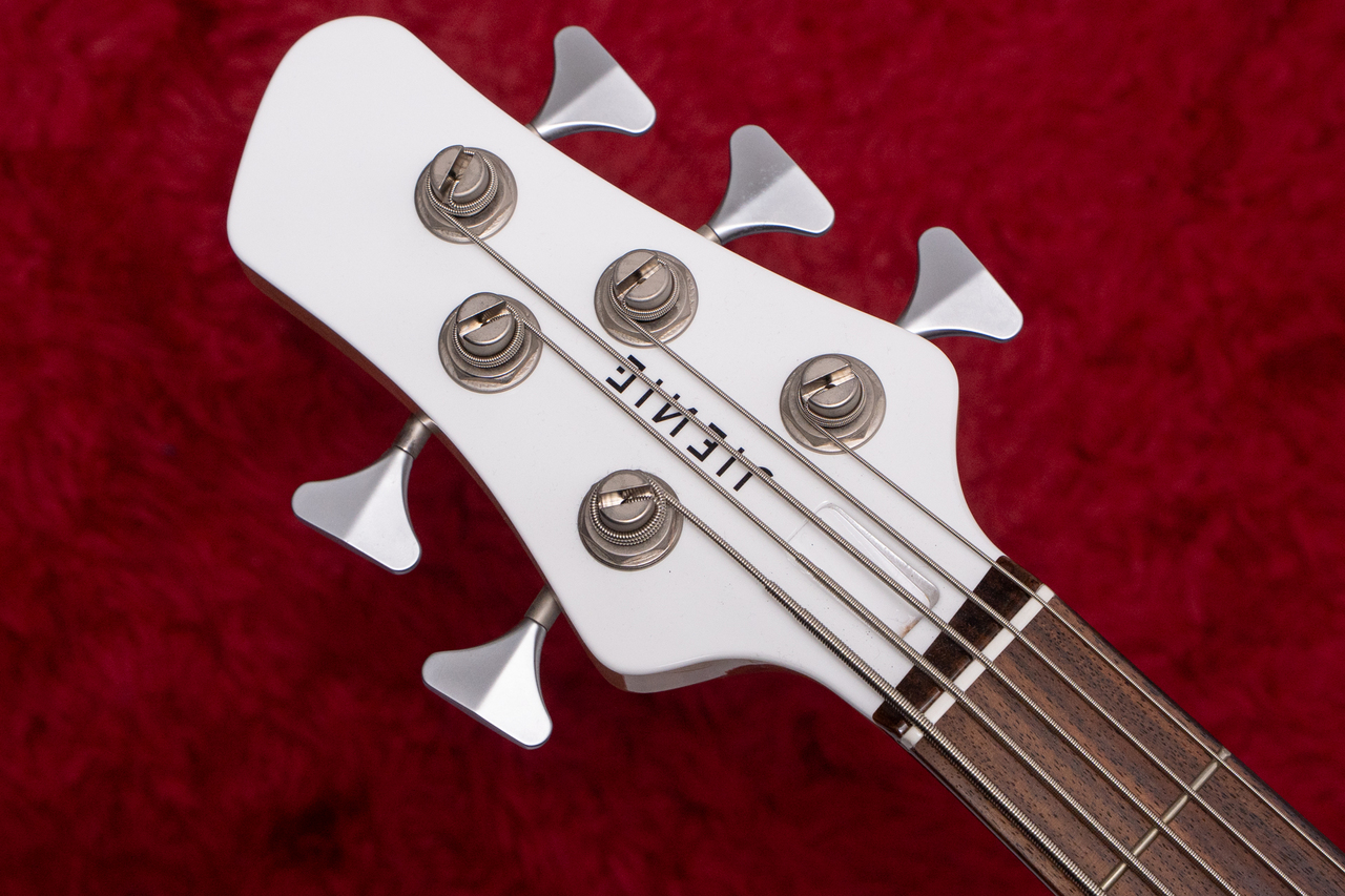 ティーズ ページ5 Y03064_P5158_H1532_E.jpg