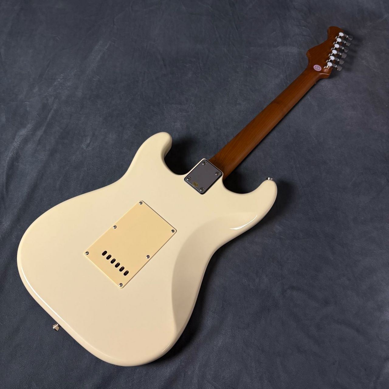 Bacchus BST-2-RSM/R エレキギター ストラトタイプ ローステッド