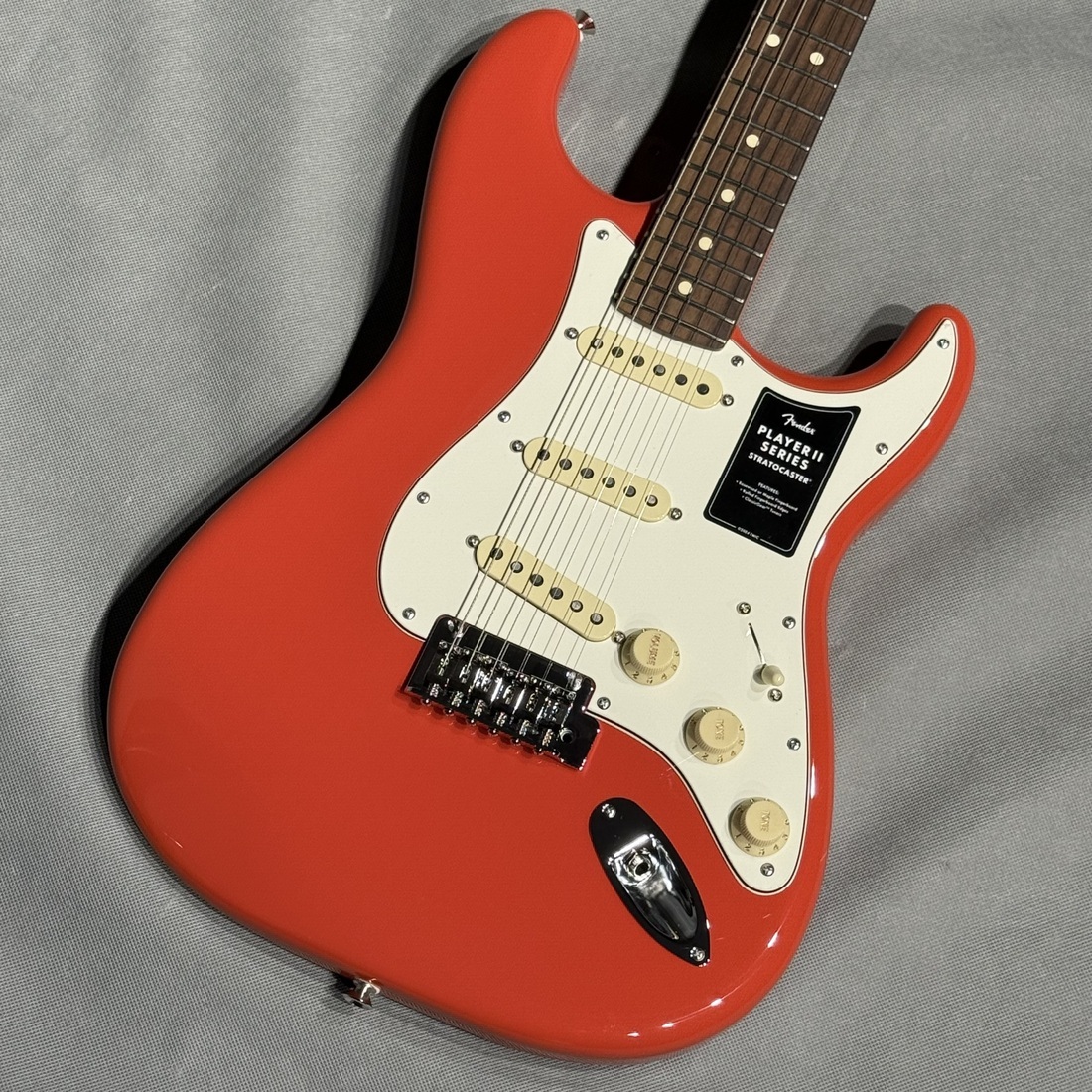 Fender PLAYER II Stratocaster RW CRR Coral Red（新品）【楽器