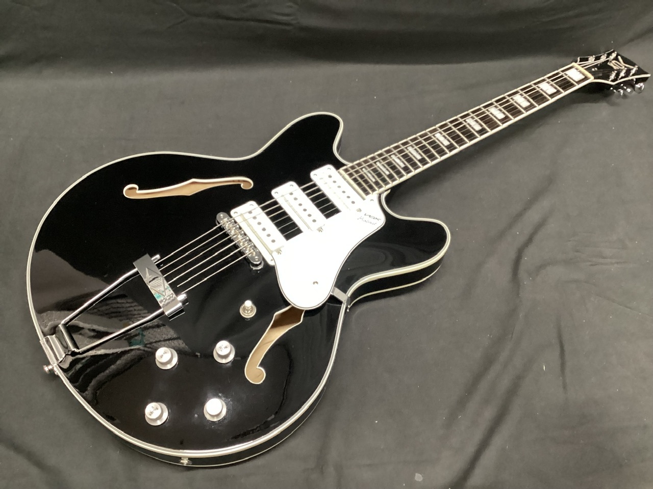 VOX Bobcat S66 ( ヴォックス セミアコ 3シングルコイル