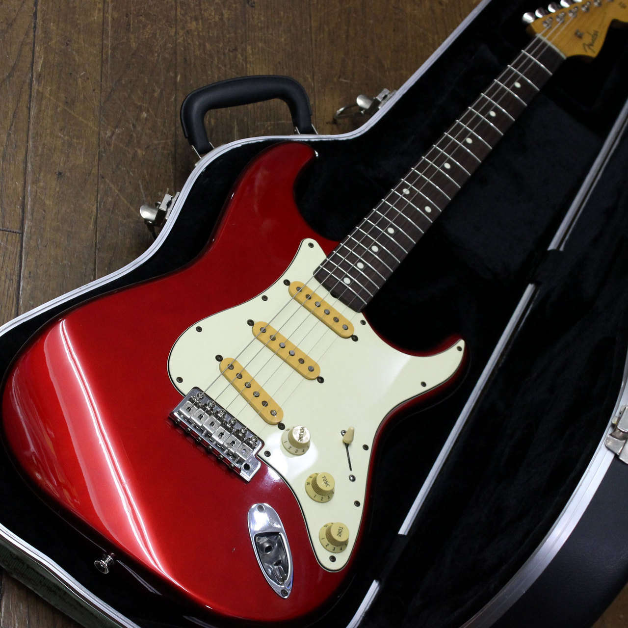 Fender Japan Stratocaster ストラト Candy Apple Red、VANZANDT USA