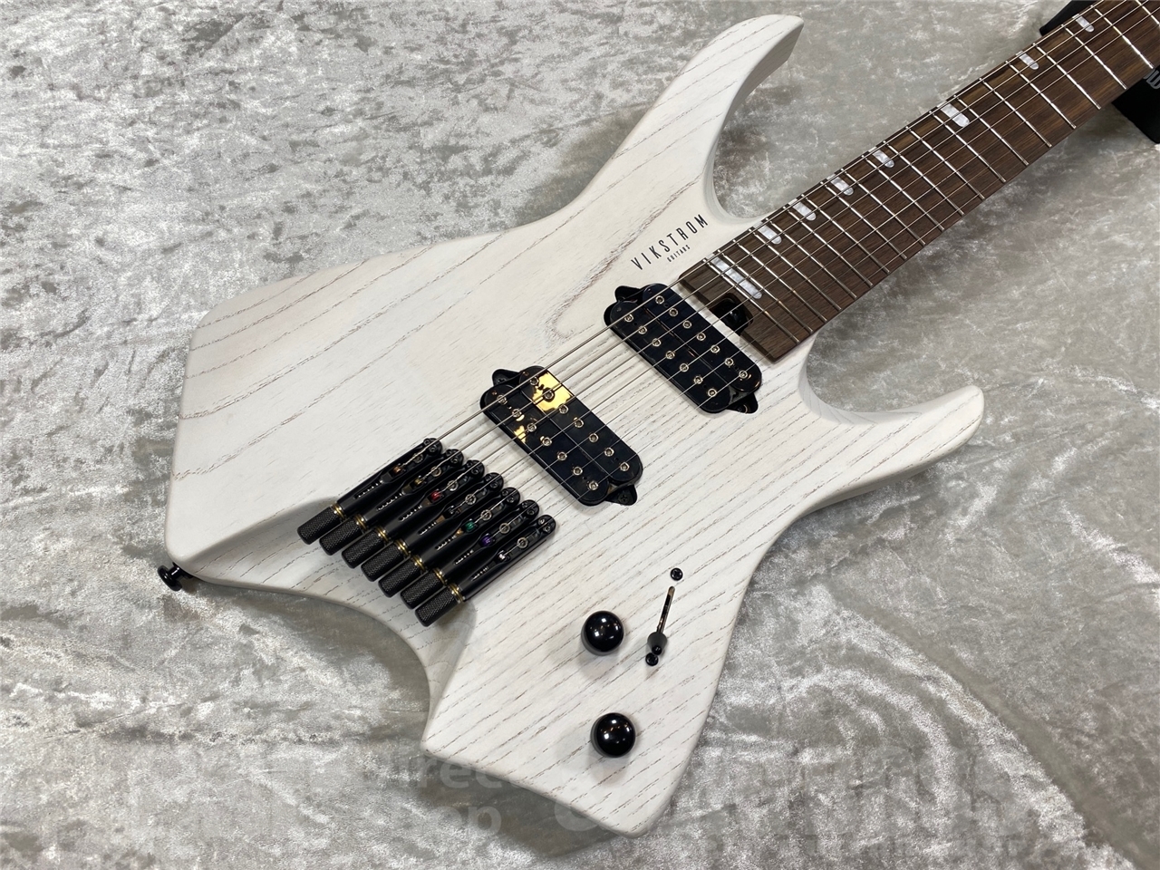 VIKSTROM GUITARS VSMH-270【Trans White】（B級特価/送料無料）【楽器