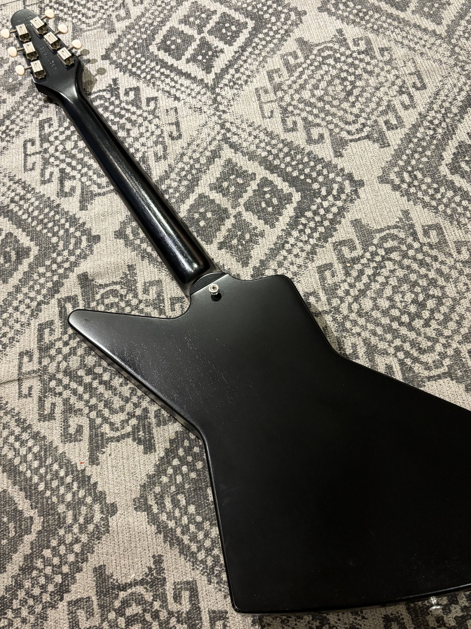 Gibson Melody Maker Explorer Satin Ebony（中古）【楽器検索
