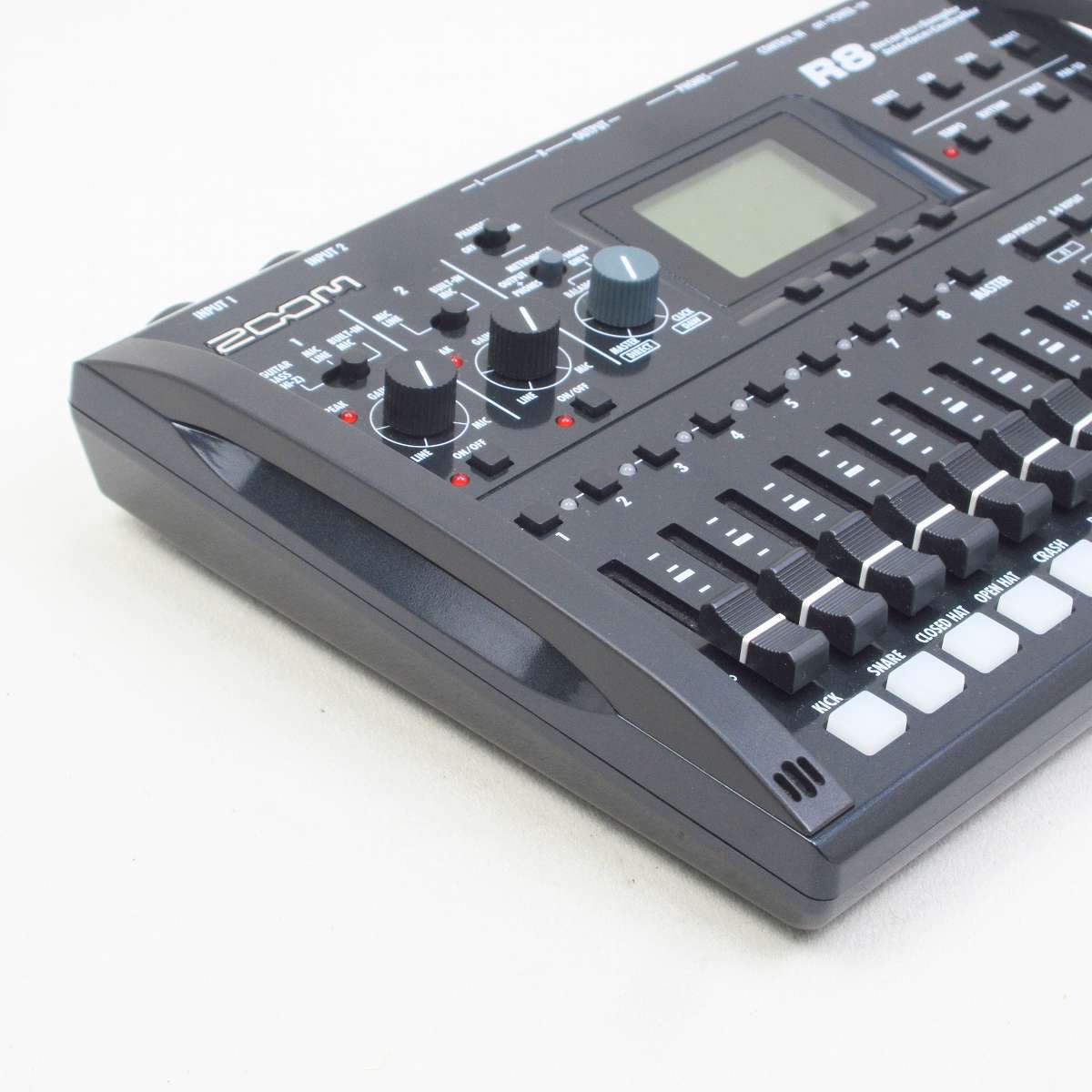 ZOOM R8 コンパクトな多機能MTR 【横浜店】（中古）【楽器検索デジマート】