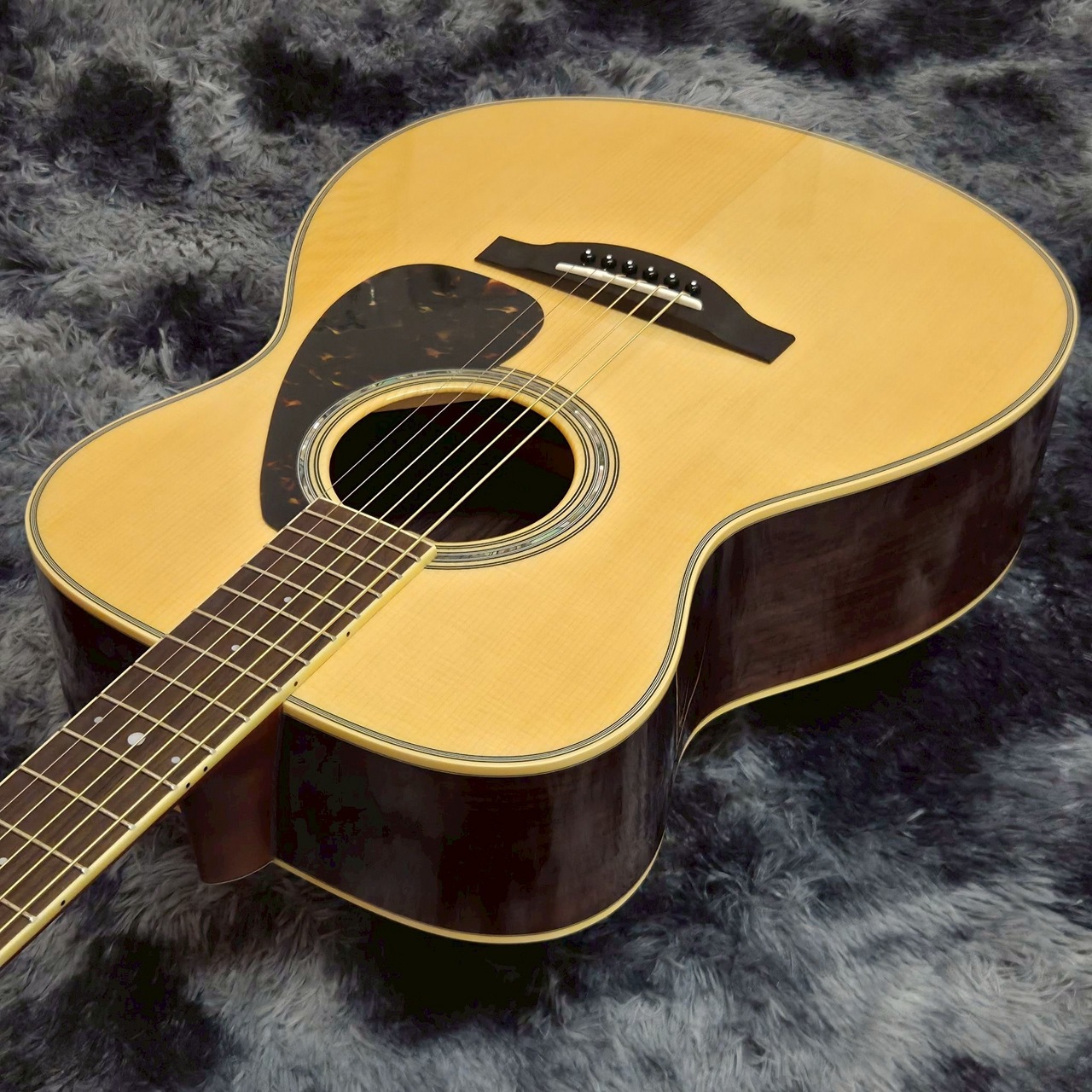 YAMAHA LS6 ARE NT (Natural)【定番アコースティックギター