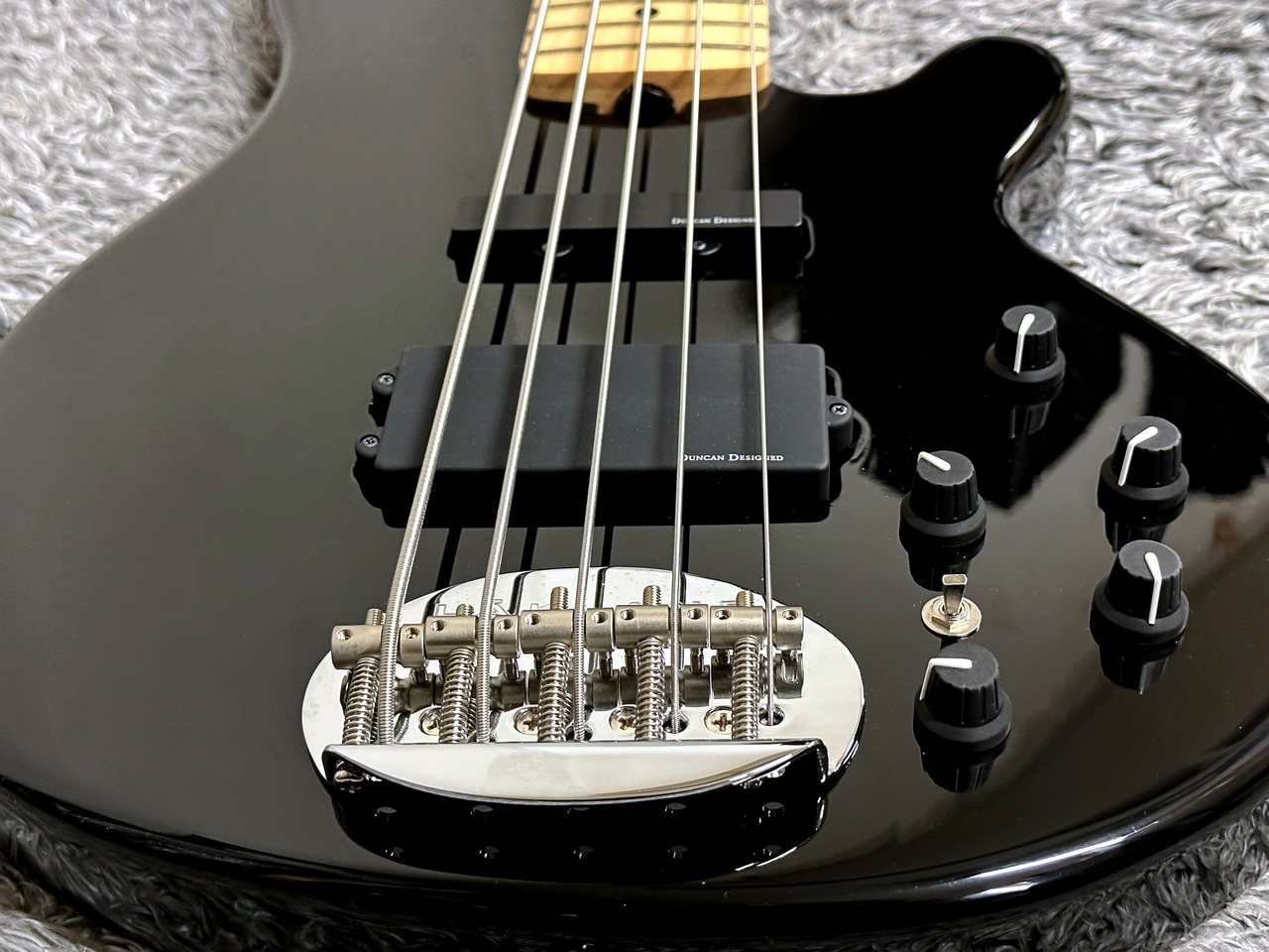 ネット買蔵 LAKLAND SK-5CL Black Maple FB エレキベース www.exceltur.org