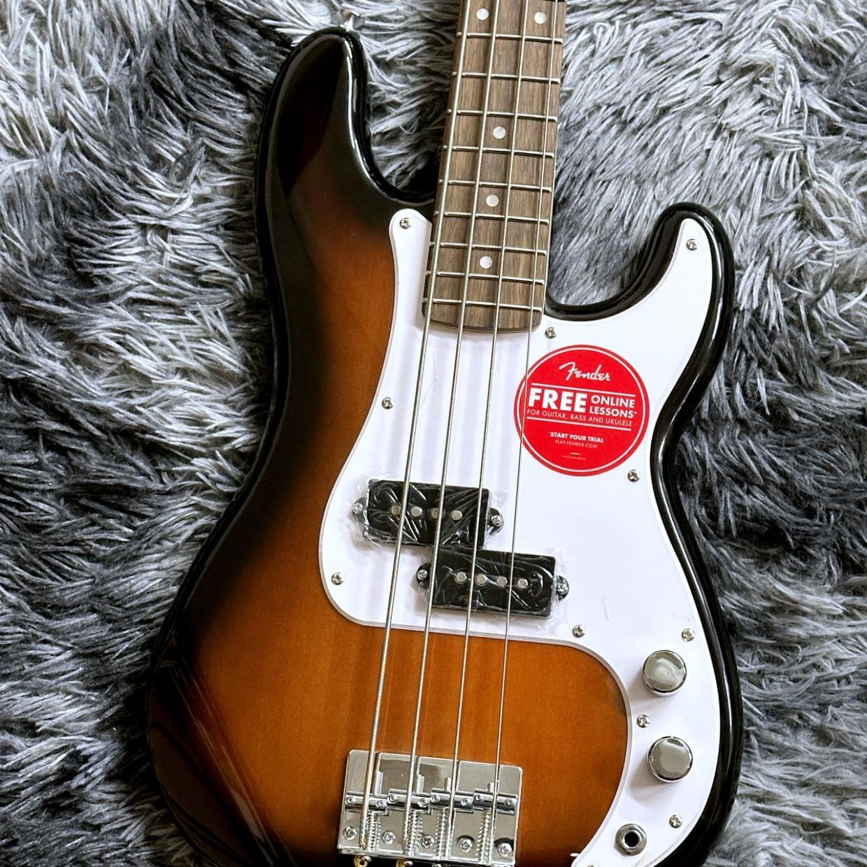 Squier by Fender Mini Precision Bass, Laurel Fingerboard, White