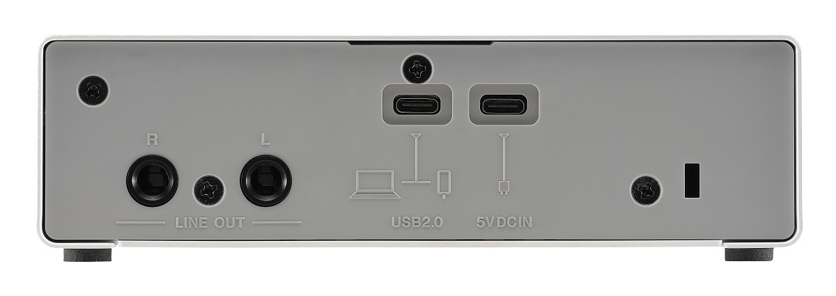 steinberg IXO22 ホワイト オーディオインターフェース Steinberg IXO22 2x2 USB Audio Interface - White | Sweetwater