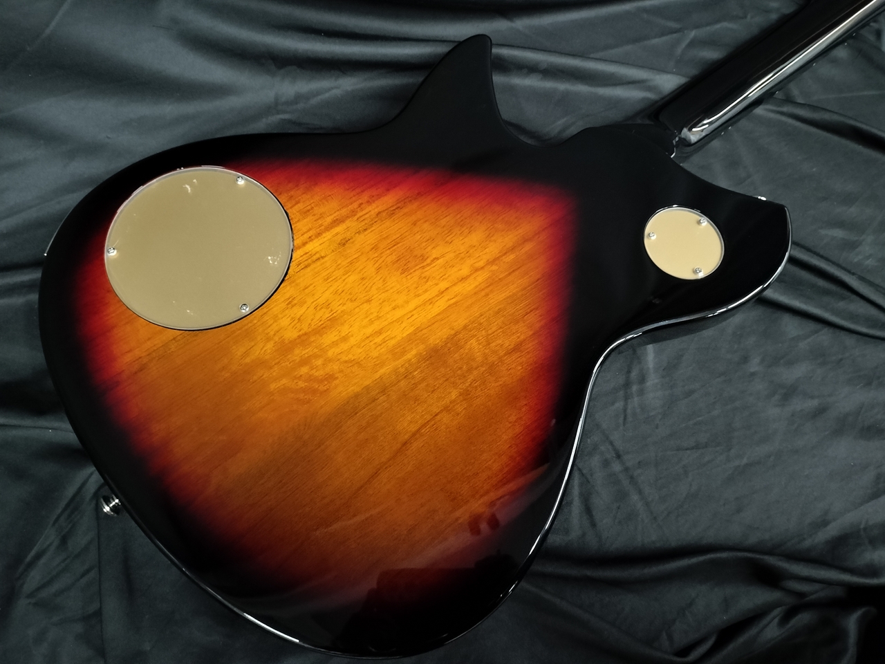 Rivolta Guitars Rivolta Guitars Apollon LTD Combinata/Tritonale