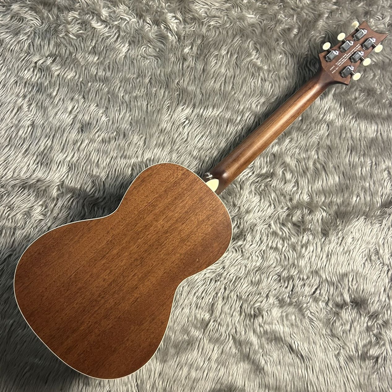 Paul Reed Smith(PRS) SE Parlor VM アコースティックギター