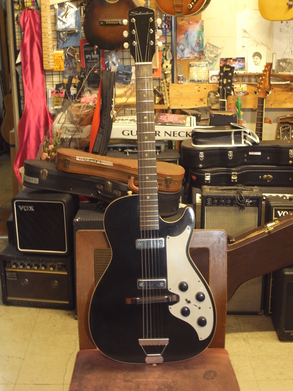 楽器 Silvertone 1963 Model 1420 Vintage 1962 Silvertone Model 1420 Stratotone Electric Guitar