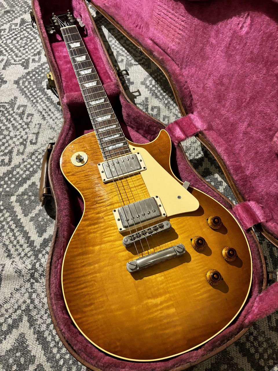 Gibson Les Paul Heritage Series Standard 80 Honey Sunburst 