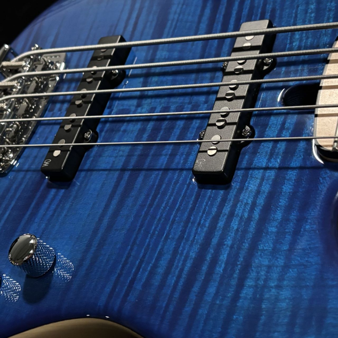MAYONES JABBA Custom FM 5 Infinite Blue Gloss 【期間限定展示/現物