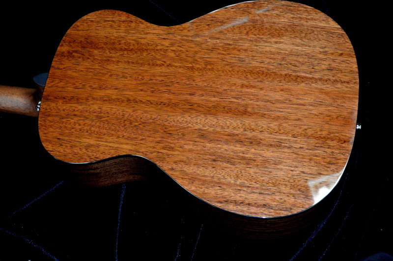 【値下げしました！！】Headway HFV115ASE/AGED オール単板 Headway HF-V115ASE/AGED（新品）【楽器検索デジマート】