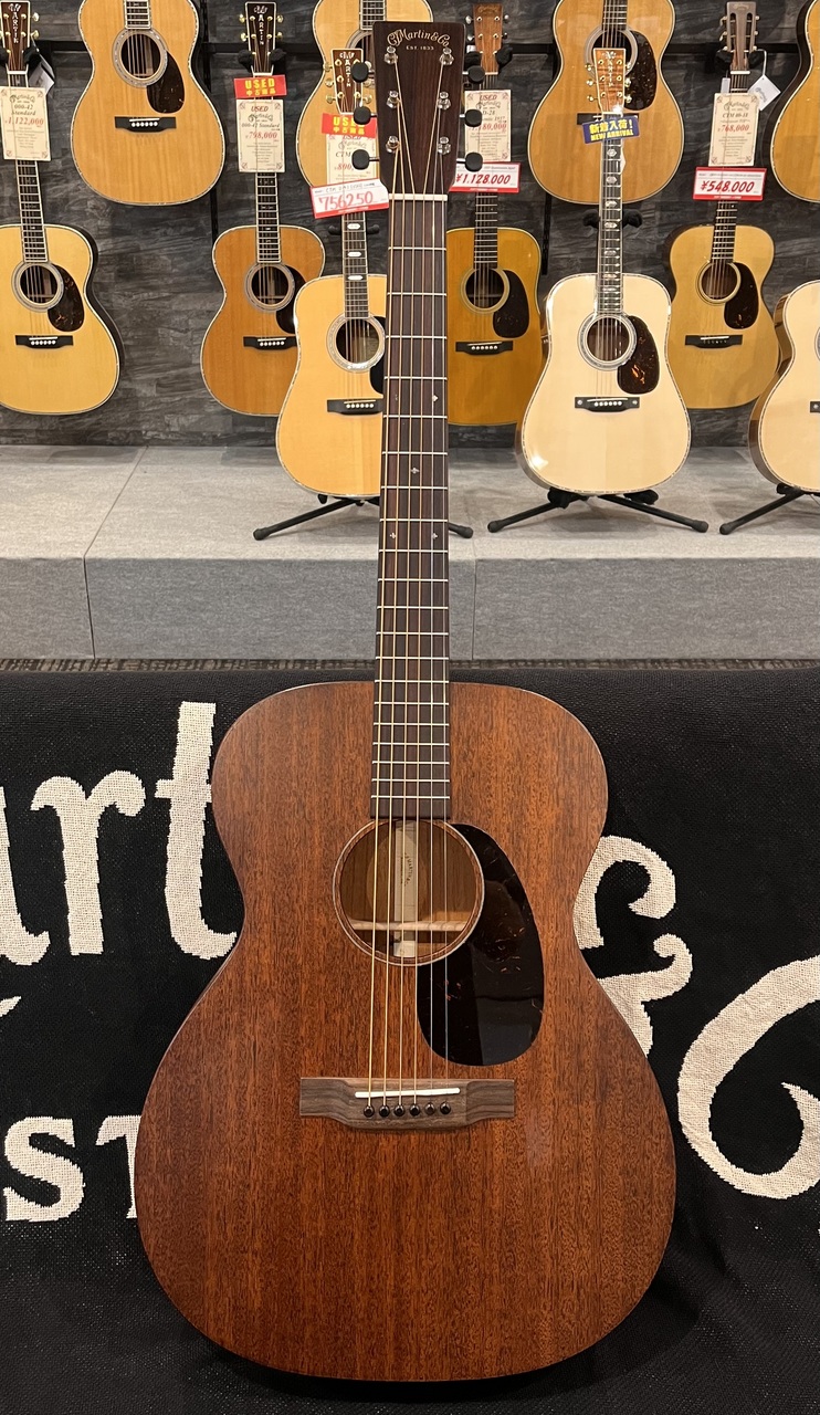 Martin 000-15M #3069968【オールマホガニー単板モデル】【美品中古