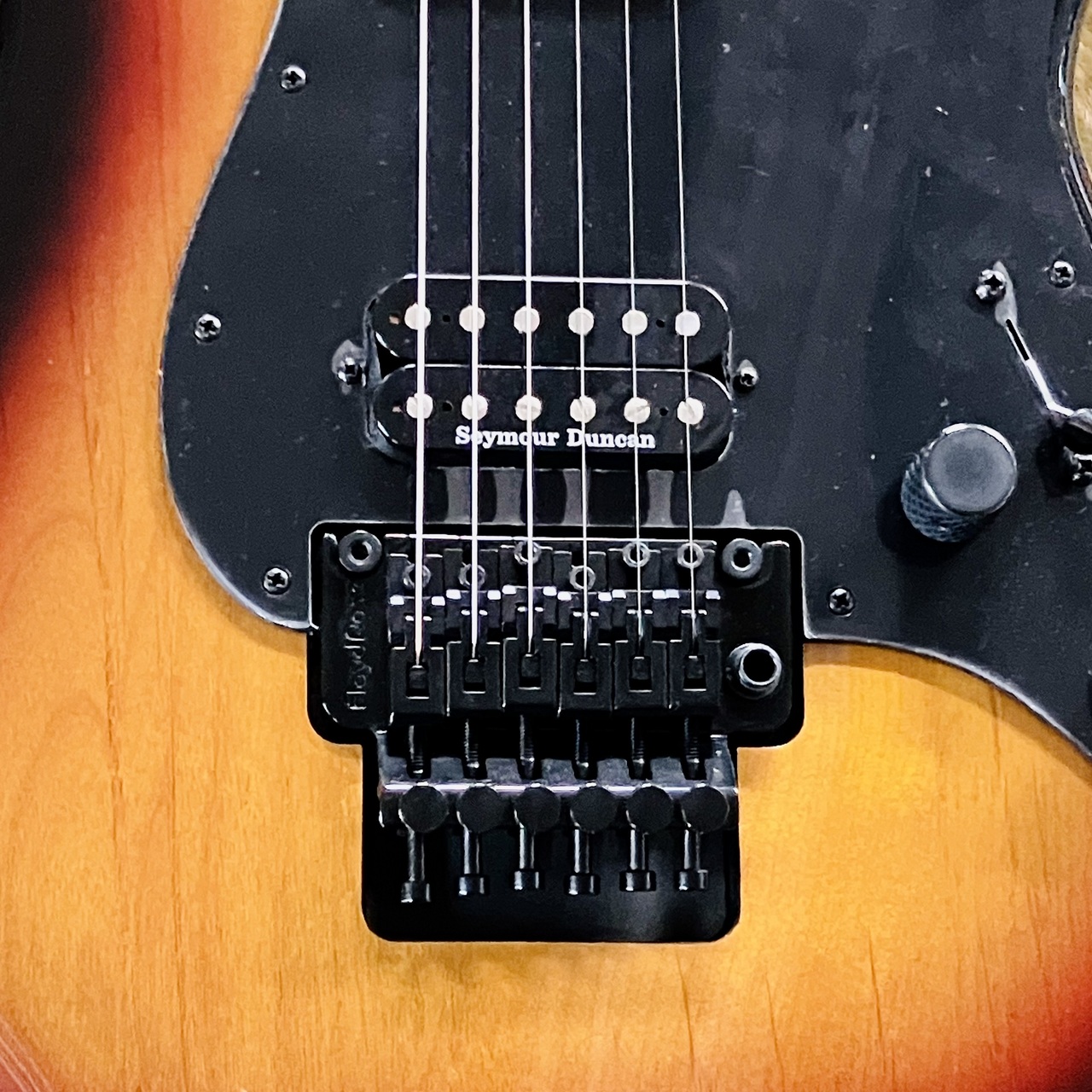 Charvel Pro-Mod So-Cal Style 1 HH FR E, Three-Tone Sunburst【清水