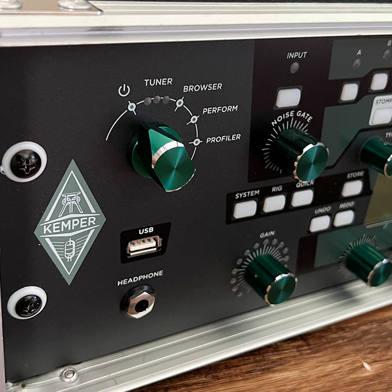 Kemper Profiler Power Rack パワーアンプ搭載モデル ギターアンプシミュレーター ケンパー プロファイラー 4Uラックケース付  - 楽器、器材