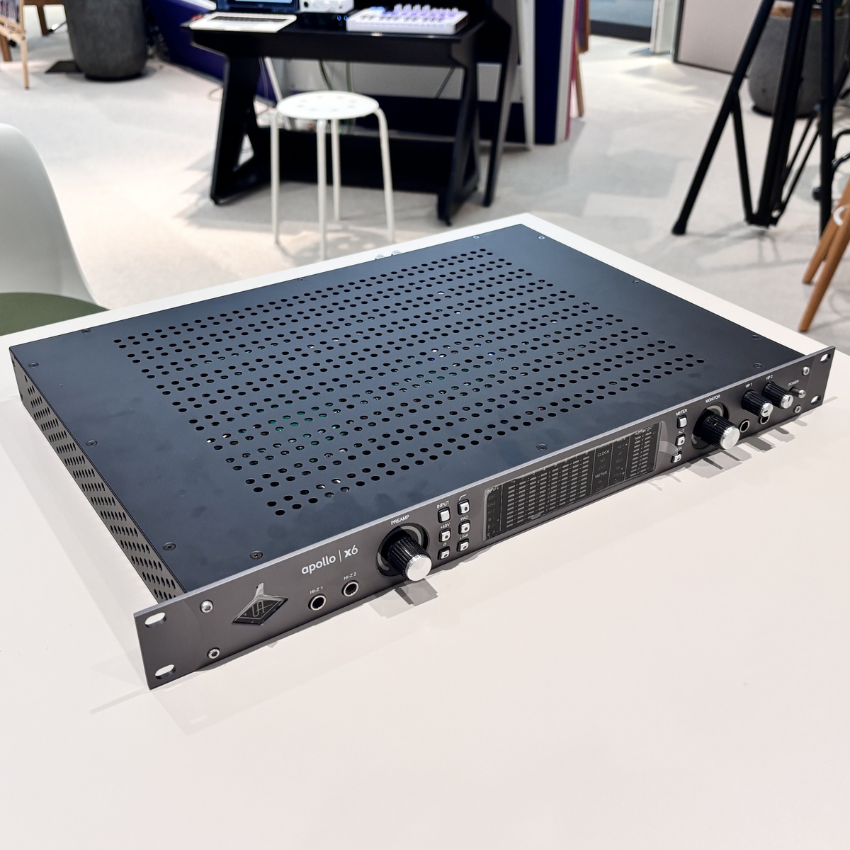 Universal Audio APOLLO x6（中古/送料無料）【楽器検索デジマート】