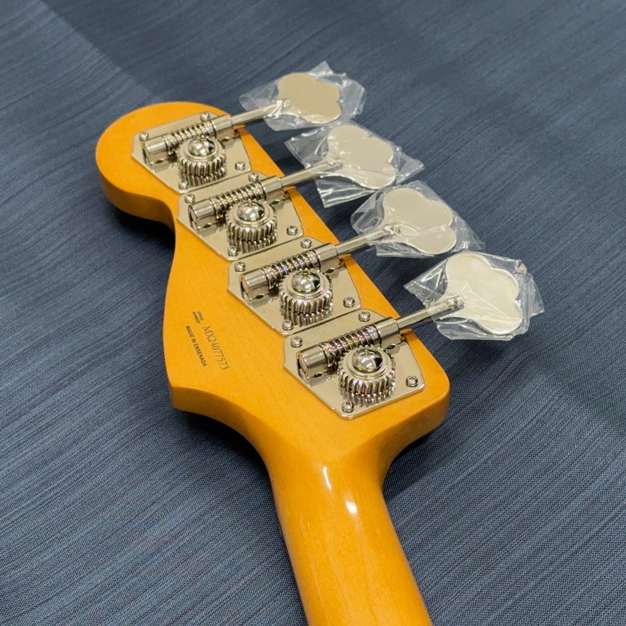 【直営・関税送料込】Flamenco メタリックナッパ カー Amazon.co.jp: Fender フェンダー メキシコ製エレキギター