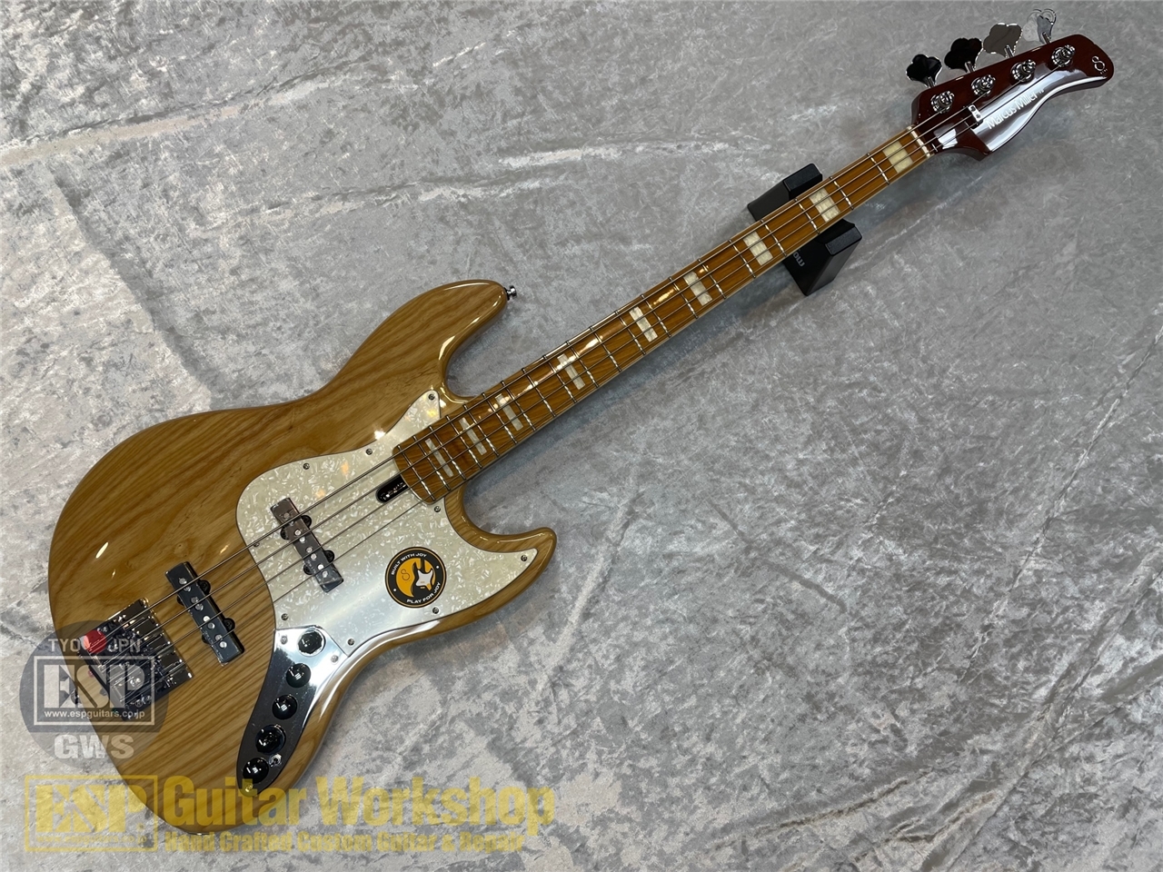 Sire V8 4st 【NT】 （新品/送料無料）【楽器検索デジマート】