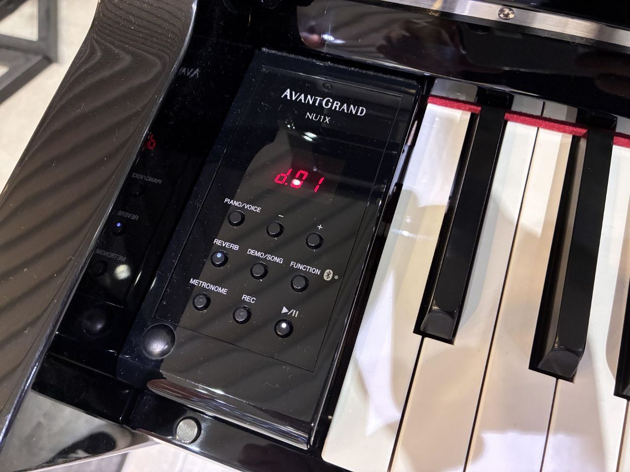 YAMAHA NU1X ※椅子付属（新品特価/送料無料）【楽器検索デジマート】