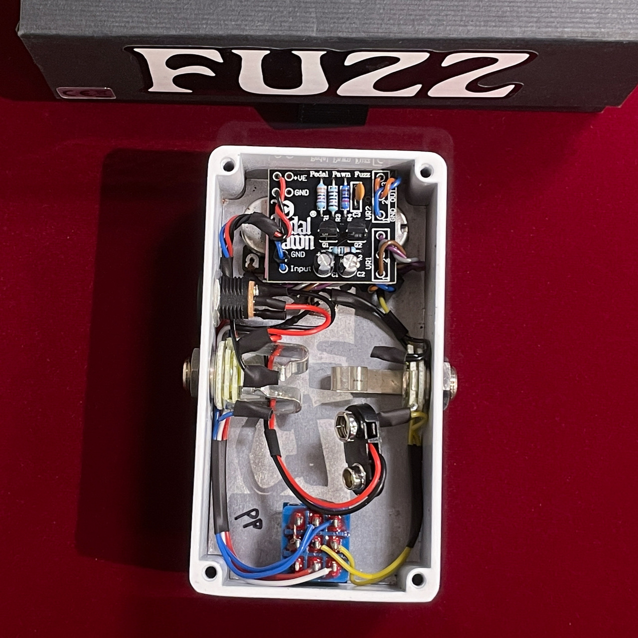 Pedal Pawn FUZZ150℃までの耐熱設計