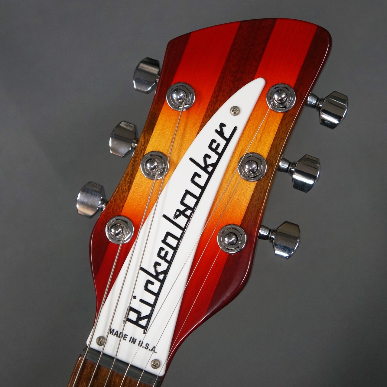 Rickenbacker 330 Fireglo 2005年製 リッケンバッカー Rickenbacker 330 Fireglo 2005年製 リッケンバッカー - メルカリ